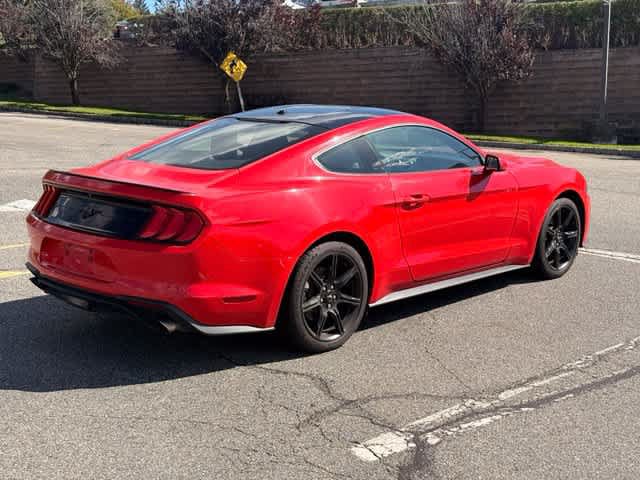 Used 2018 Ford Mustang Premium w/ Black Accent Pkg RWD image 4