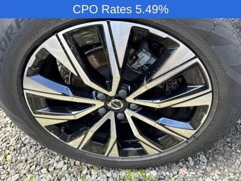 Certified 2023 Volvo XC60 B5 Plus w/ Climate Package AWD/4WD image 18