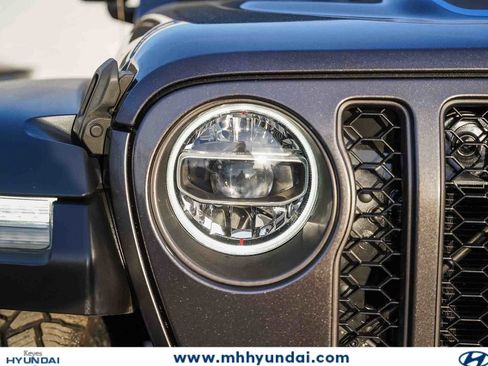 Used 2021 Jeep Wrangler Unlimited Rubicon 4xe AWD/4WD image 4