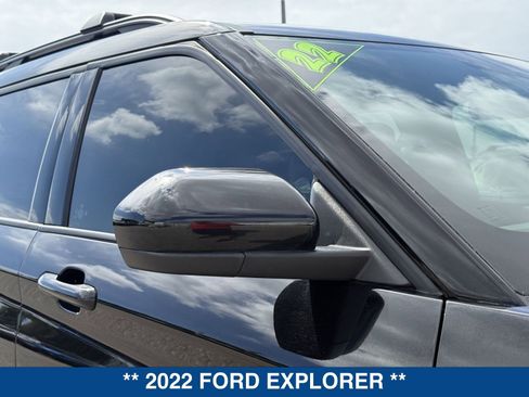 Used 2022 Ford Explorer ST w/ ST Street Pack image 10