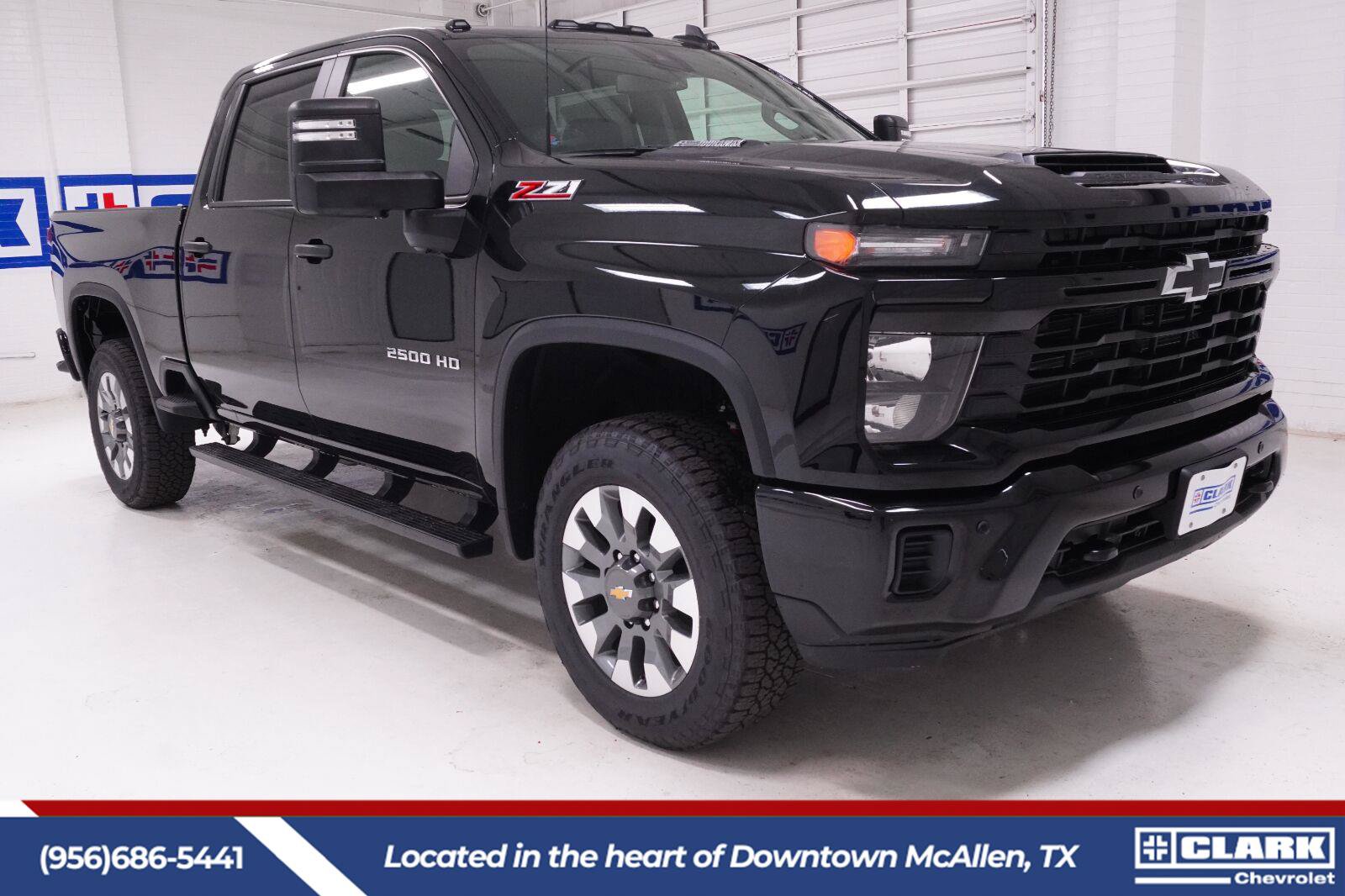 New 2026 Chevrolet Silverado 2500 Custom w/ Custom Value Package AWD/4WD image 4