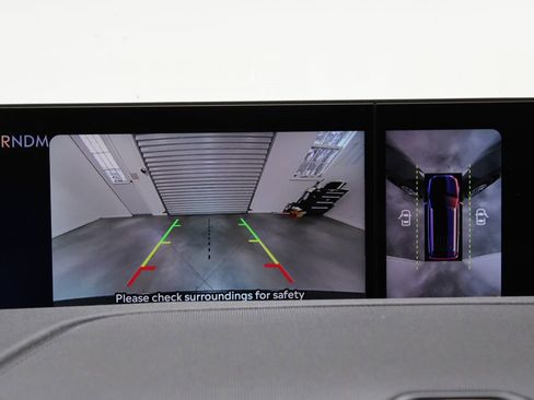 Used 2025 Lincoln Navigator Reserve image 36