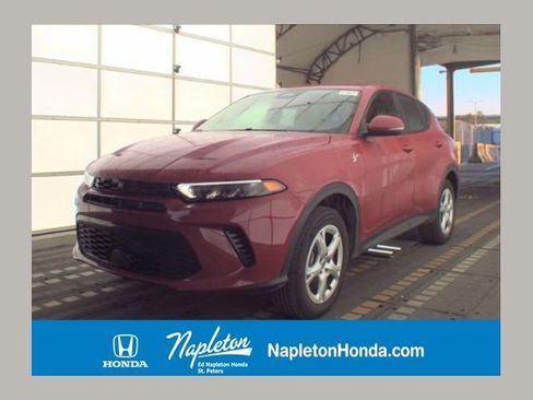 Used 2024 Dodge Hornet GT image 1