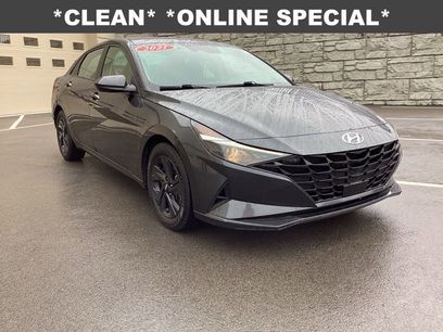 Certified 2021 Hyundai Elantra SEL w/ Convenience Package