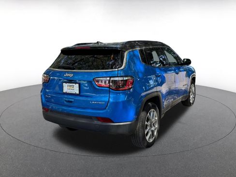 Used 2025 Jeep Compass Limited AWD/4WD image 7