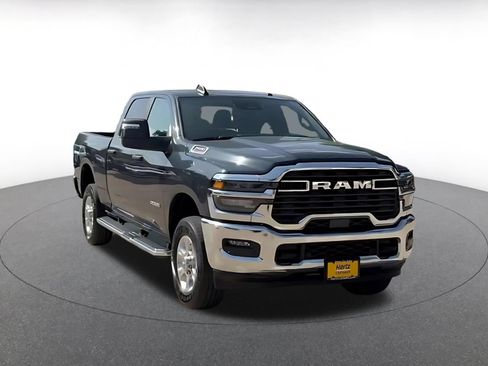 Used 2025 RAM 2500 Big Horn AWD/4WD image 3
