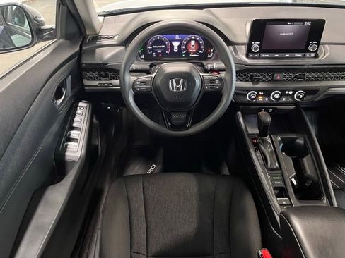 Used 2024 Honda Accord LX image 18