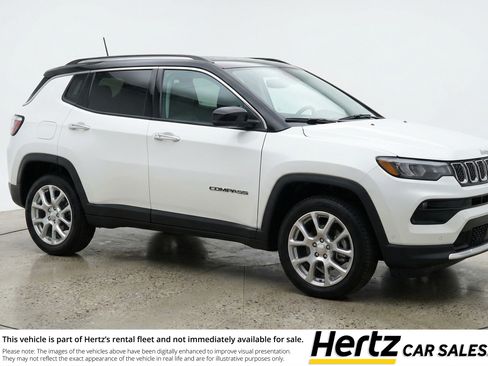 Used 2025 Jeep Compass Limited AWD/4WD image 1