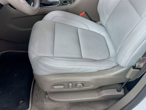 Used 2021 Chevrolet Traverse Premier w/ LPO, Cargo Package image 20