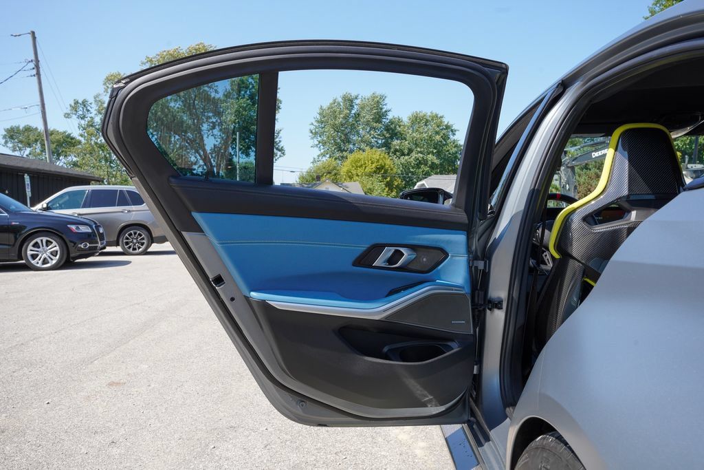 Used 2025 BMW M3 w/ M Carbon Exterior Package RWD image 43