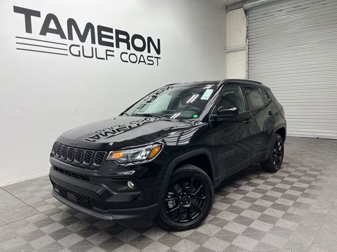 New 2026 Jeep Compass Latitude image 1