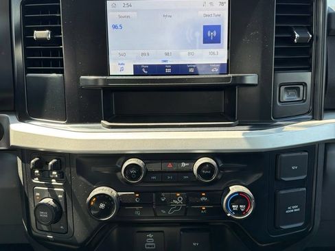 Used 2025 Ford F250 XLT AWD/4WD image 19
