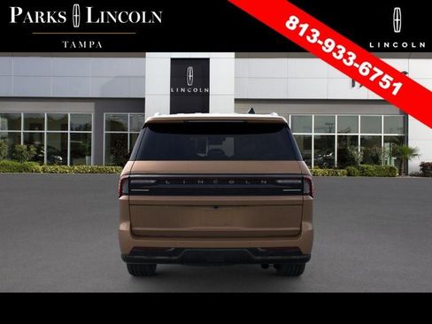 New 2025 Lincoln Navigator L Black Label AWD/4WD image 5