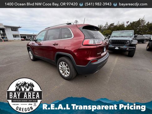 Used 2019 Jeep Cherokee Latitude w/ Popular Appearance Group AWD/4WD image 7