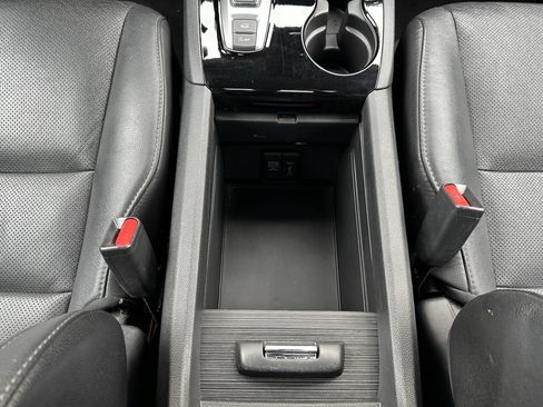 Used 2017 Honda Pilot Elite image 21