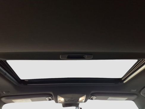 Used 2023 Toyota RAV4 XSE AWD/4WD image 16
