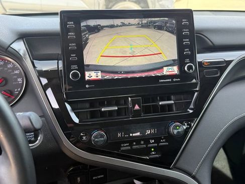 Used 2023 Toyota Camry XSE image 15