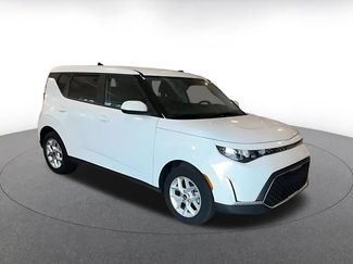 Used 2025 Kia Soul LX w/ LX Technology Package FWD video 2