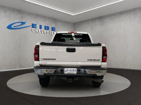 Used 2004 Chevrolet Silverado 2500 LS AWD/4WD image 11
