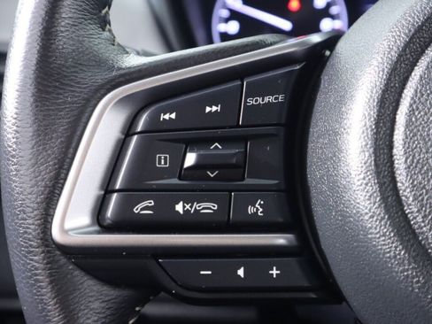 Used 2024 Subaru Outback Premium AWD/4WD image 12