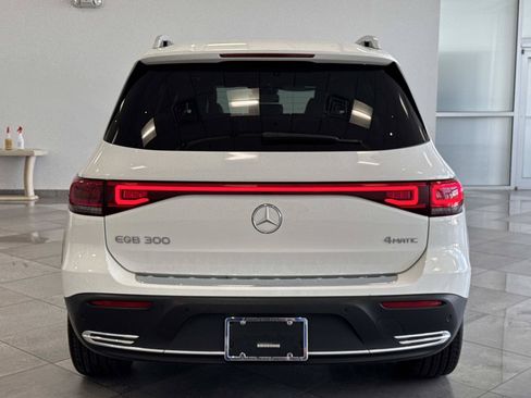 Certified 2023 Mercedes-Benz EQB 300 4MATIC image 25