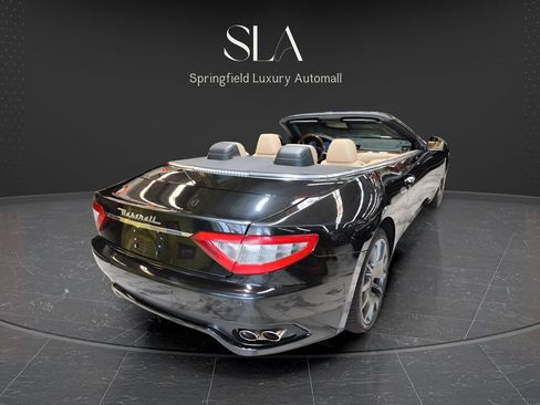 Used 2012 Maserati GranTurismo Convertible RWD image 11