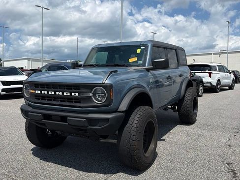 Used 2025 Ford Bronco Big Bend AWD/4WD image 2