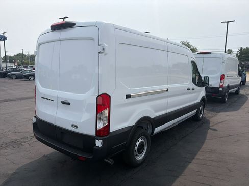 New 2026 Ford Transit 250 148 Medium Roof w/ Load Area Protection Package RWD image 9