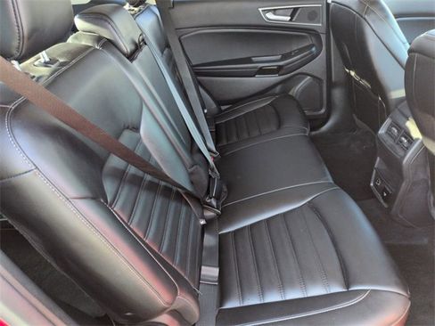 Used 2022 Ford Edge SEL w/ Convenience Package image 29
