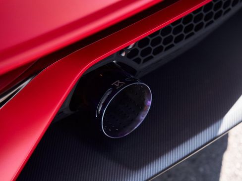 Used 2019 Lamborghini Aventador SVJ image 17
