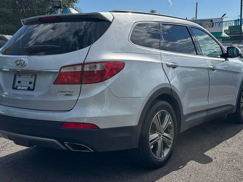 Used 2013 Hyundai Santa Fe Limited w/ Technology Pkg AWD/4WD image 3