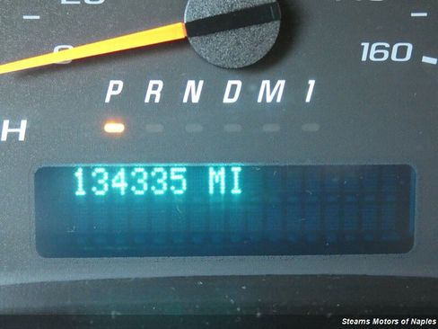 Used 2017 Chevrolet Express 3500 image 8