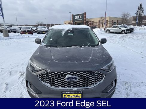Used 2023 Ford Edge SEL image 4
