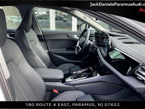 Used 2025 Audi A5 2.0T Premium Plus w/ Premium Plus image 7