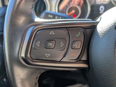 Used 2018 Jeep Wrangler Unlimited Sport S AWD/4WD image 19
