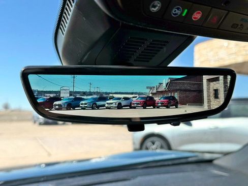 New 2026 Chevrolet Equinox LT w/ Convenience Package II image 22