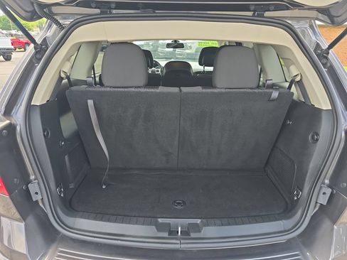 Used 2020 Dodge Journey SE w/ SE Popular Equipment Group FWD image 13
