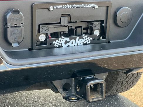 Used 2024 Chevrolet Silverado 1500 LT Trail Boss w/ LPO, Dark Essentials Package AWD/4WD image 7