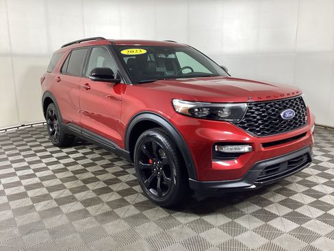 Used 2023 Ford Explorer ST w/ Equipment Group 401A AWD/4WD image 1