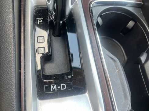 Used 2025 Subaru Ascent Touring AWD/4WD image 21