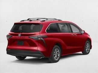 New 2026 Toyota Sienna XLE FWD video 2
