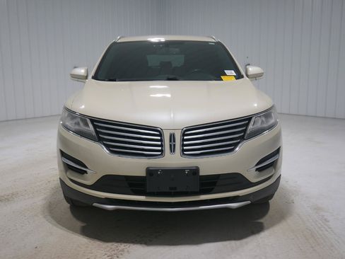 Used 2018 Lincoln MKC Premiere image 2
