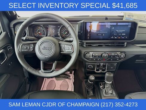 New 2025 Jeep Gladiator Sport image 20