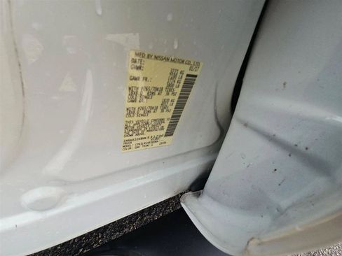 Used 2017 Nissan Titan S RWD image 21