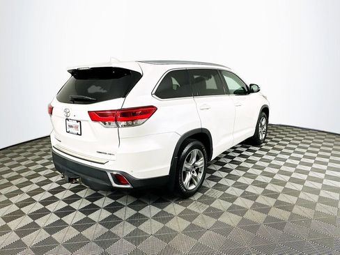 Used 2019 Toyota Highlander Limited AWD/4WD image 10