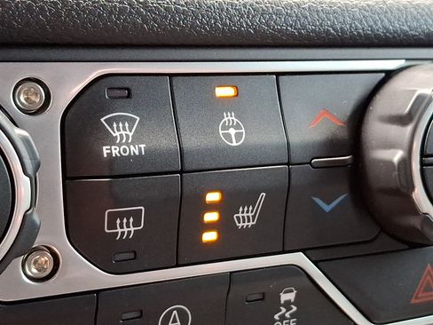 Used 2025 Jeep Gladiator Sport AWD/4WD image 25