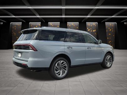 New 2027 Lincoln Navigator Reserve