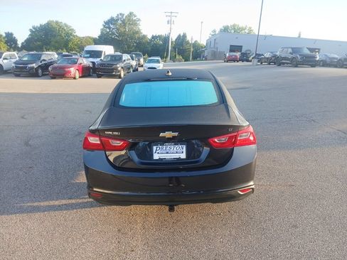 Used 2023 Chevrolet Malibu LT FWD image 4