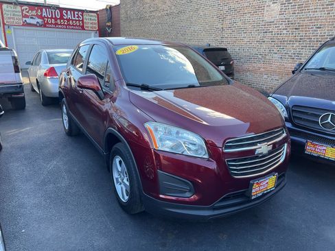 Used 2016 Chevrolet Trax LS w/ LPO, Protection Package image 1