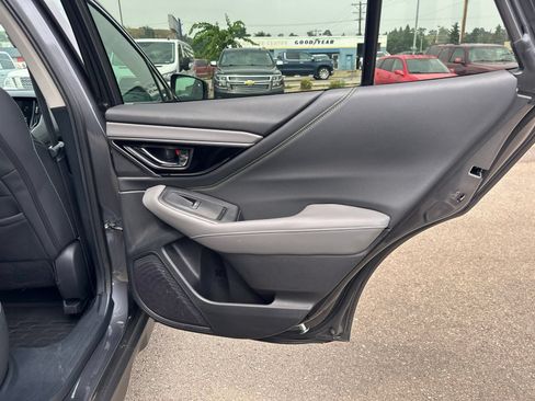 Used 2021 Subaru Outback Onyx Edition XT AWD/4WD image 36